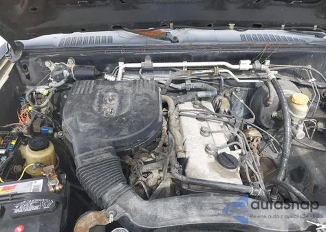 2001 Nissan Frontier Xe z USA, uszkodzony, nr VIN 1N6DD21S01C335497